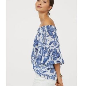 H&M Blue White Floral Off The Shoulder Summer Blouse Size 4